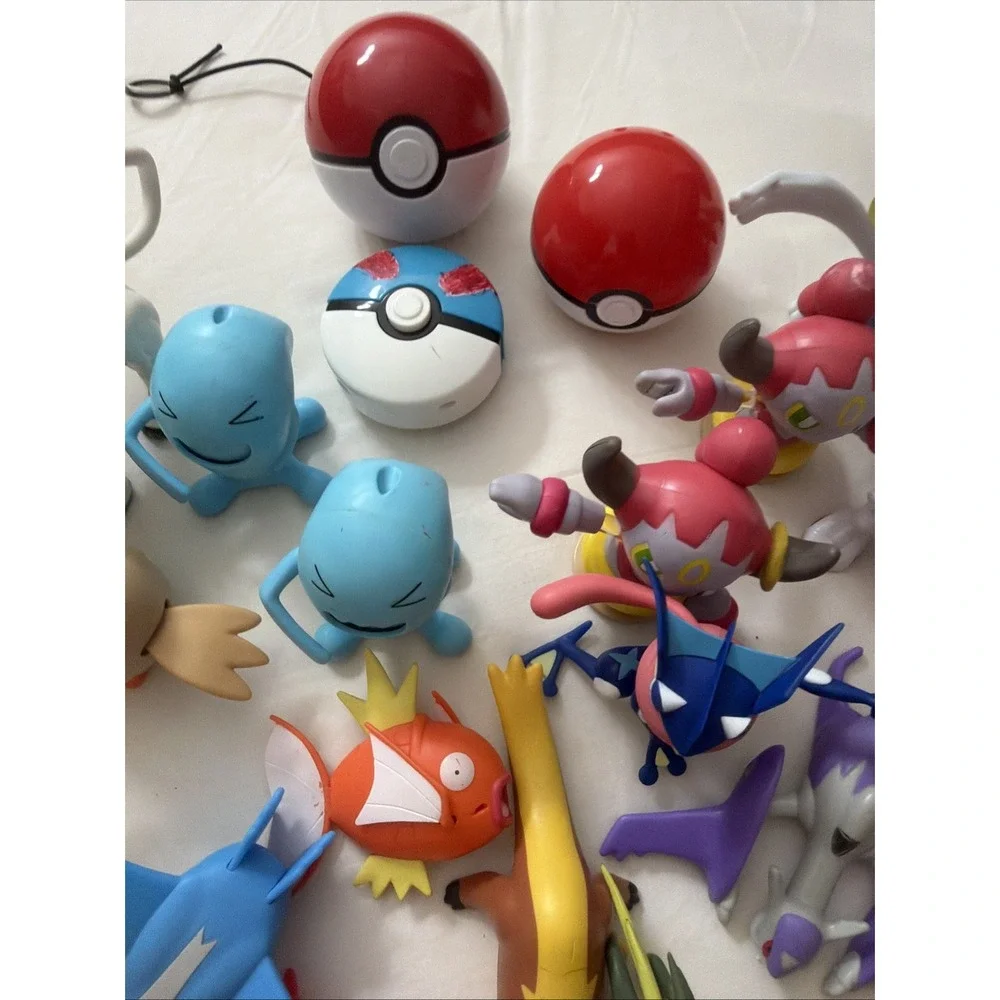 Mixed Lot Of Toys Pokemon Moncolle Figure Lot of 47 TOMY 2007- Present Huge Lots
